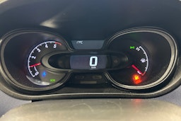 punainen Opel Vivaro 2018 kuva 19.