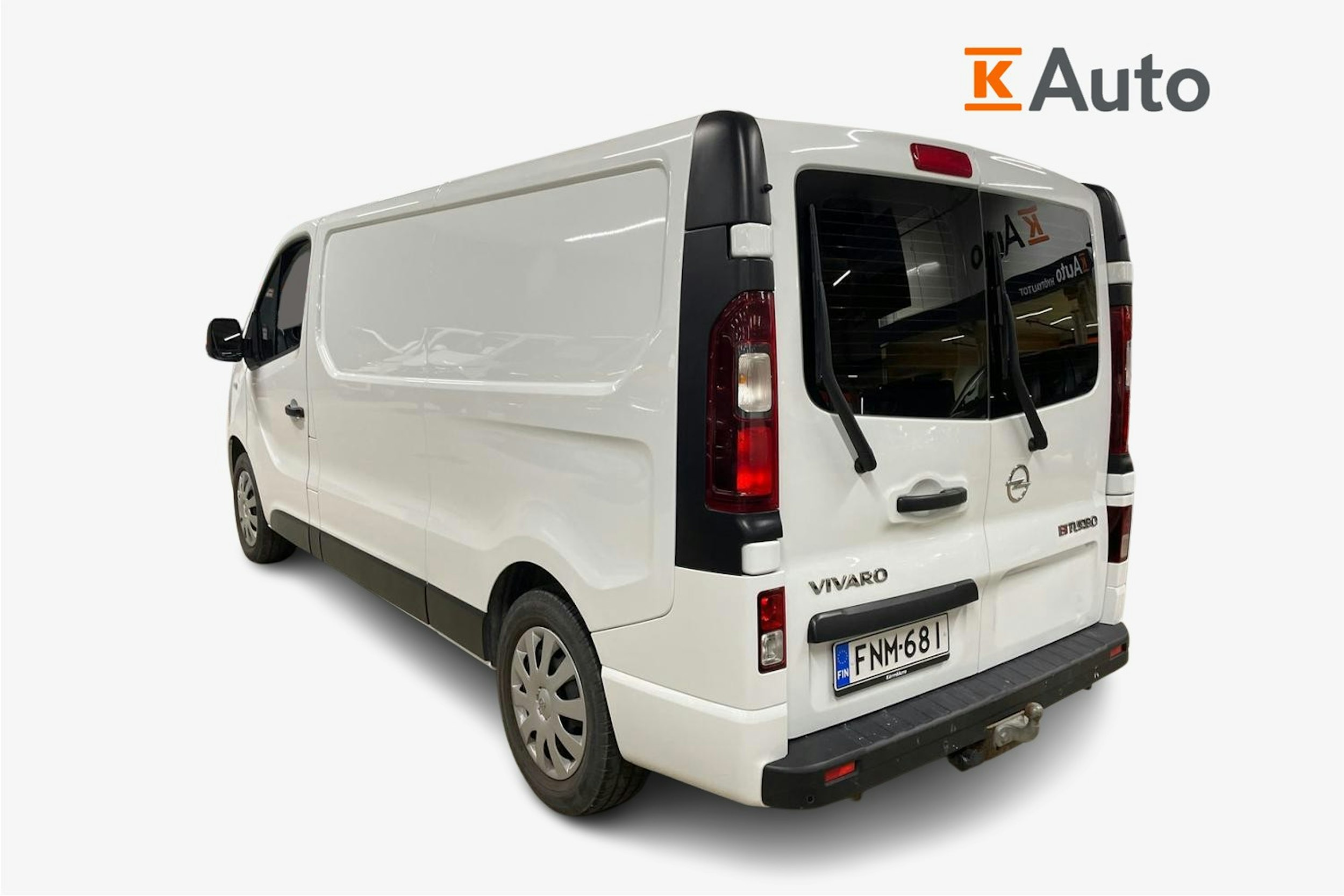valkoinen Opel Vivaro 2018 kuva 2.