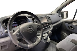 valkoinen Opel Vivaro 2018 kuva 9.