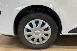 valkoinen Opel Vivaro 2018 kuva 11.