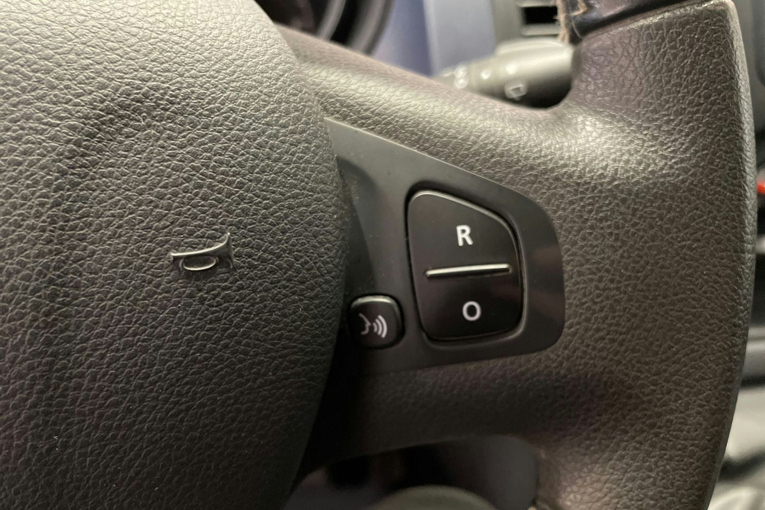 valkoinen Opel Vivaro 2018 kuva 29.