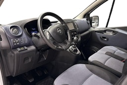 valkoinen Opel Vivaro 2018 kuva 6.