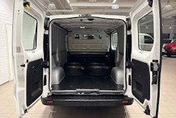 valkoinen Opel Vivaro 2018 kuva 10.