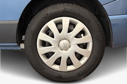 sininen Opel Vivaro 2018 kuva 11.