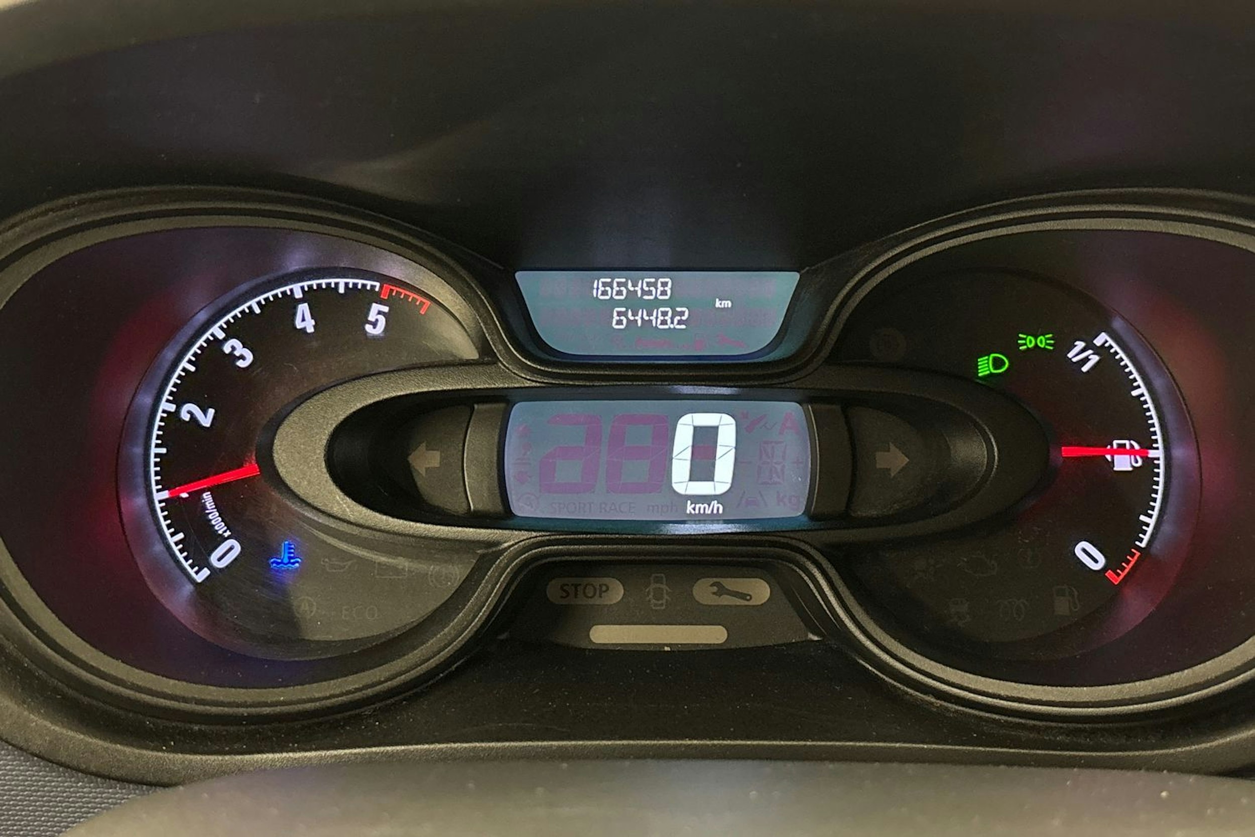 sininen Opel Vivaro 2018 kuva 15.