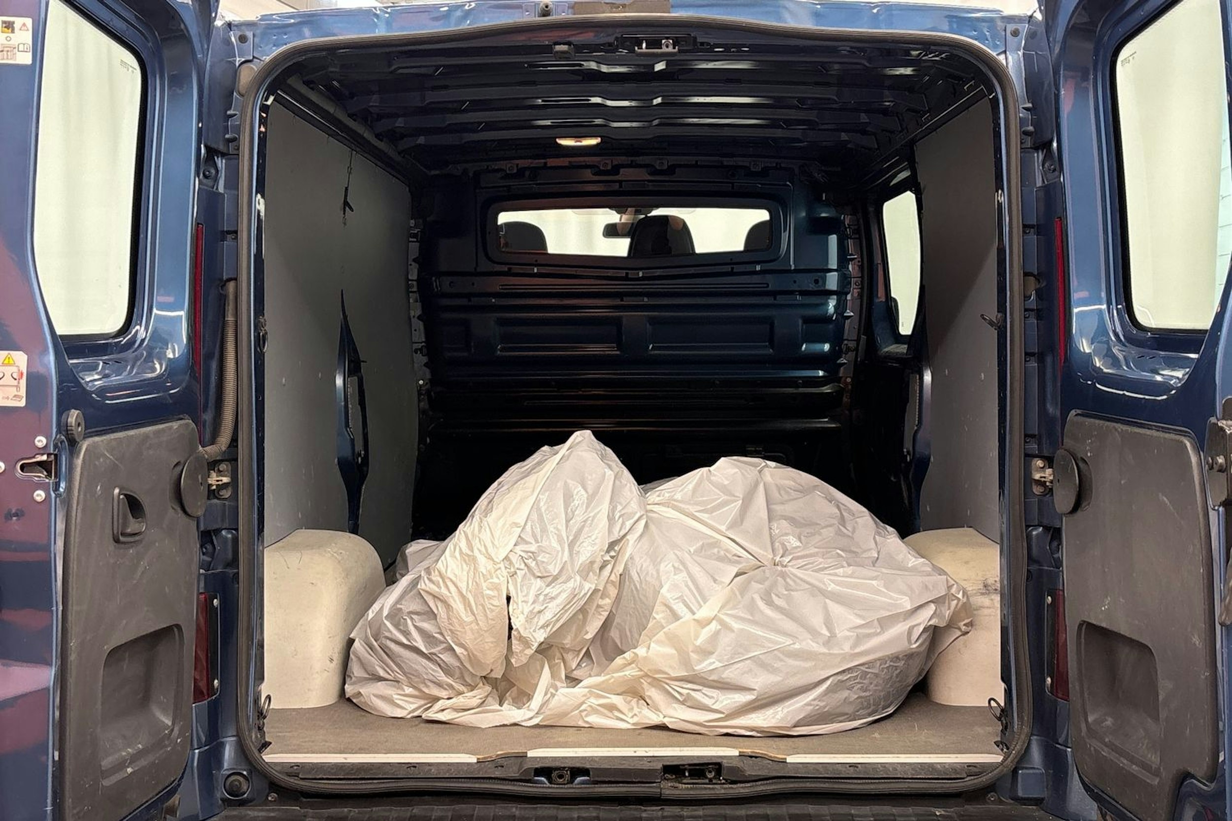 sininen Opel Vivaro 2018 kuva 16.
