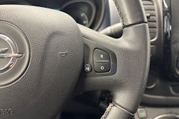 valkoinen Opel Vivaro 2018 kuva 13.