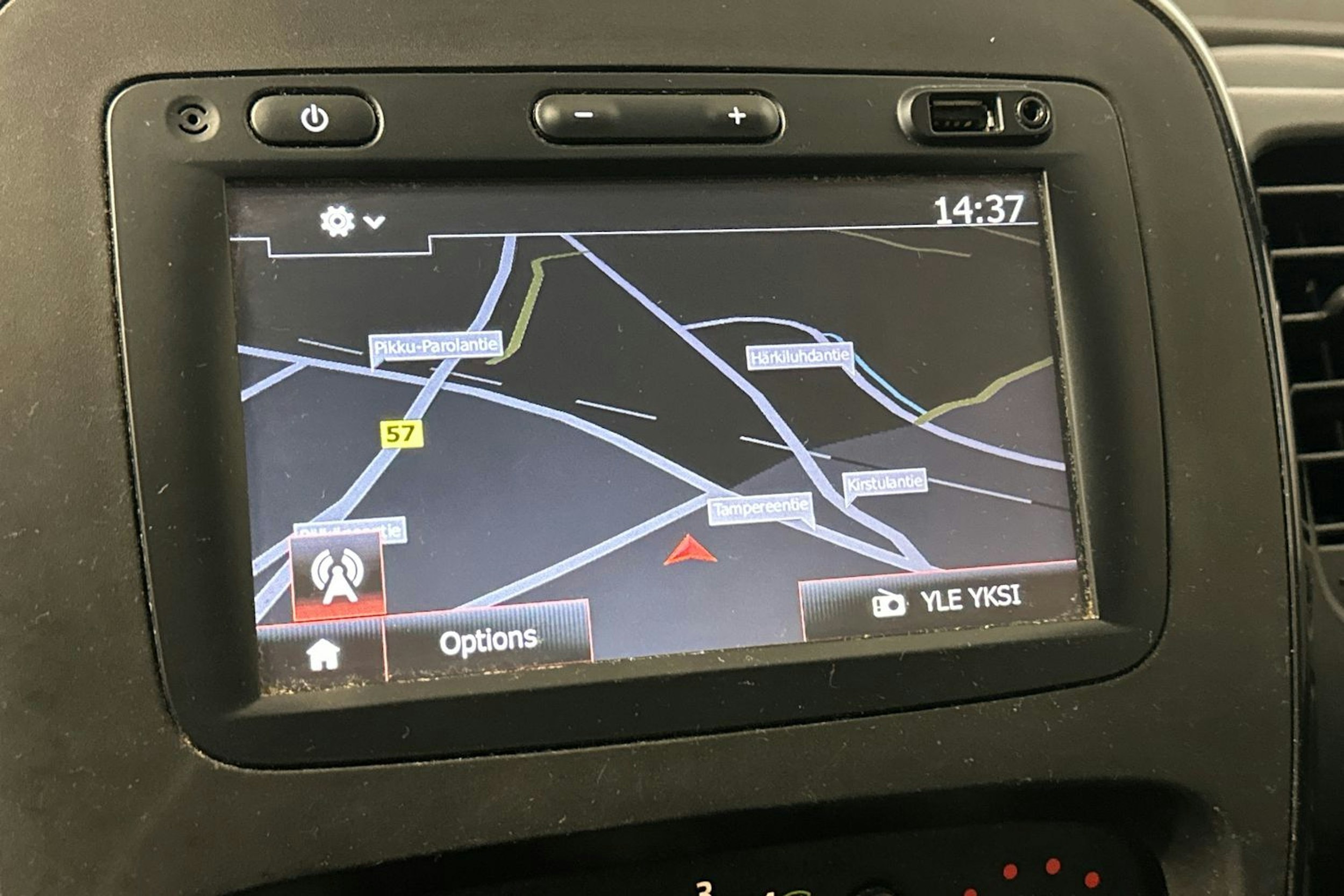 valkoinen Opel Vivaro 2018 kuva 23.