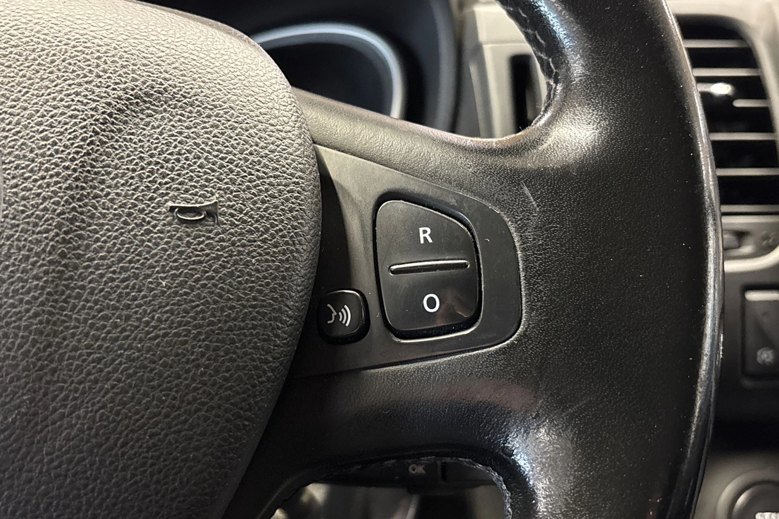 met. sininen Opel Vivaro 2018 kuva 20.