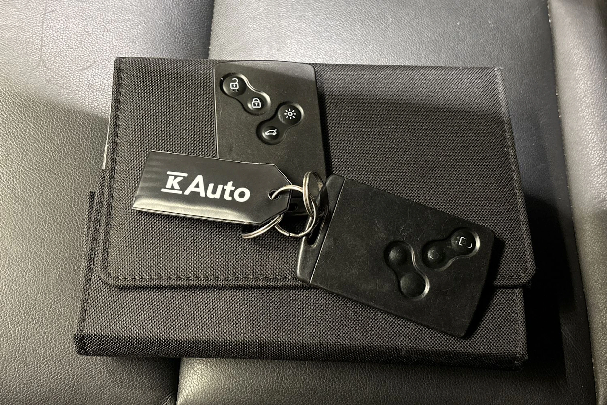 met. sininen Opel Vivaro 2018 kuva 34.