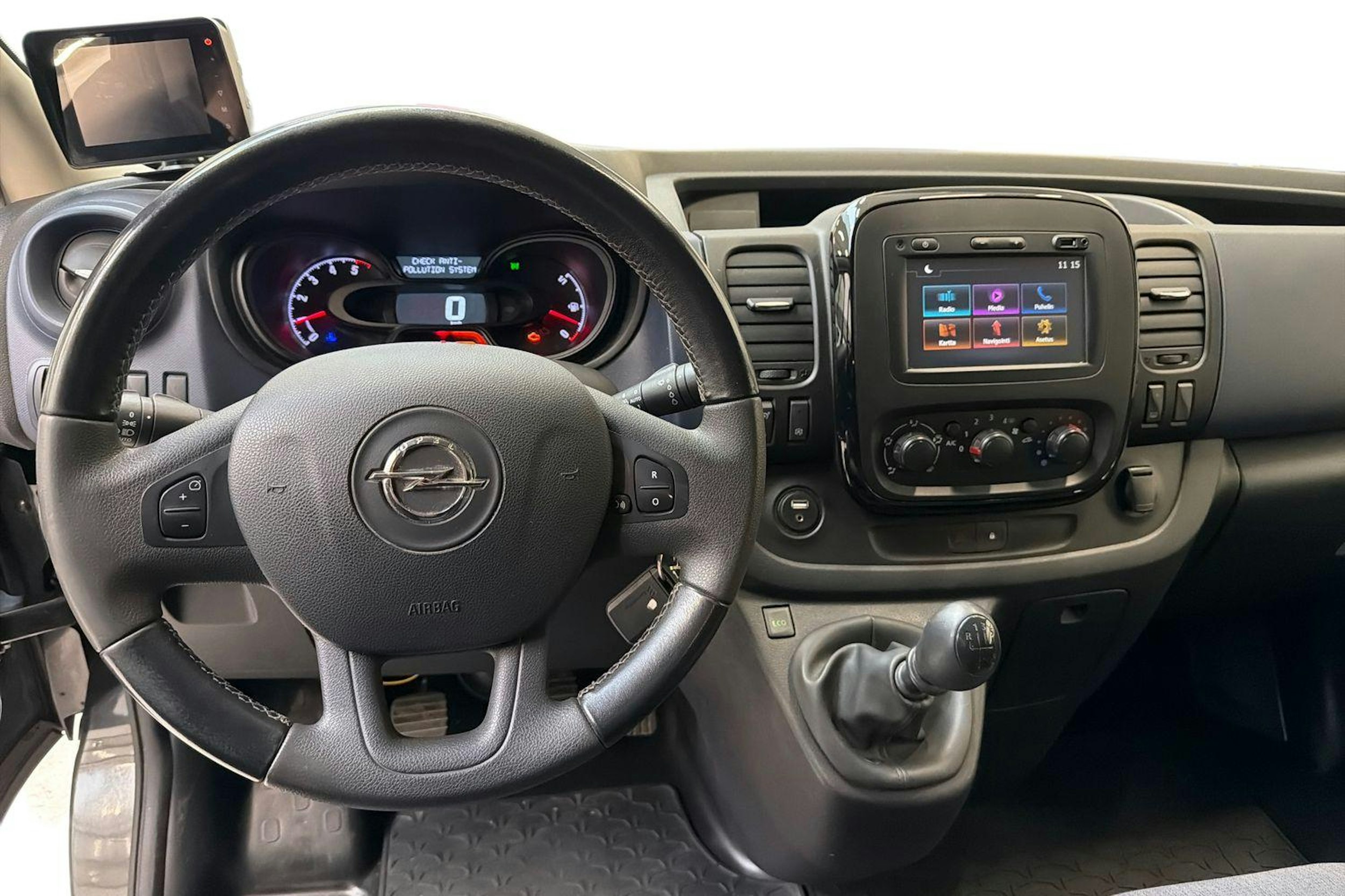 musta Opel Vivaro 2019 kuva 9.