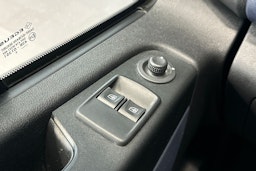 valkoinen Opel Vivaro 2019 kuva 16.