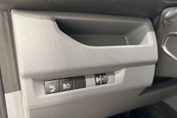 valkoinen Opel Vivaro 2019 kuva 21.