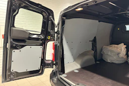 Musta Opel VIVARO 2020 kuva 17.