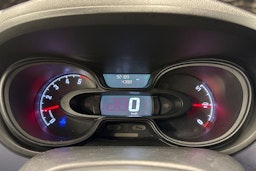 valkoinen Opel Vivaro 2019 kuva 16.