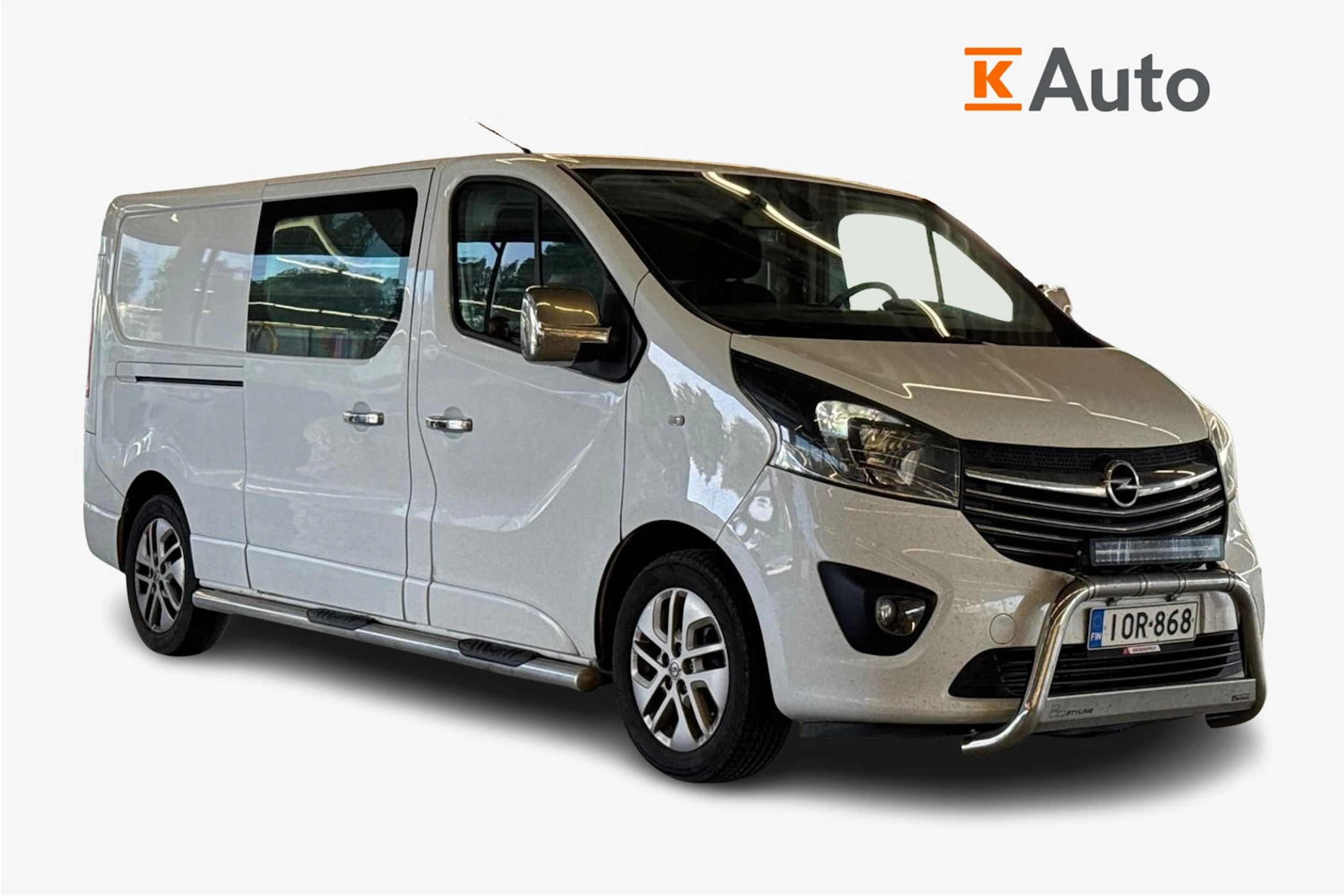 valkoinen Opel Vivaro 2019 kuva 1.