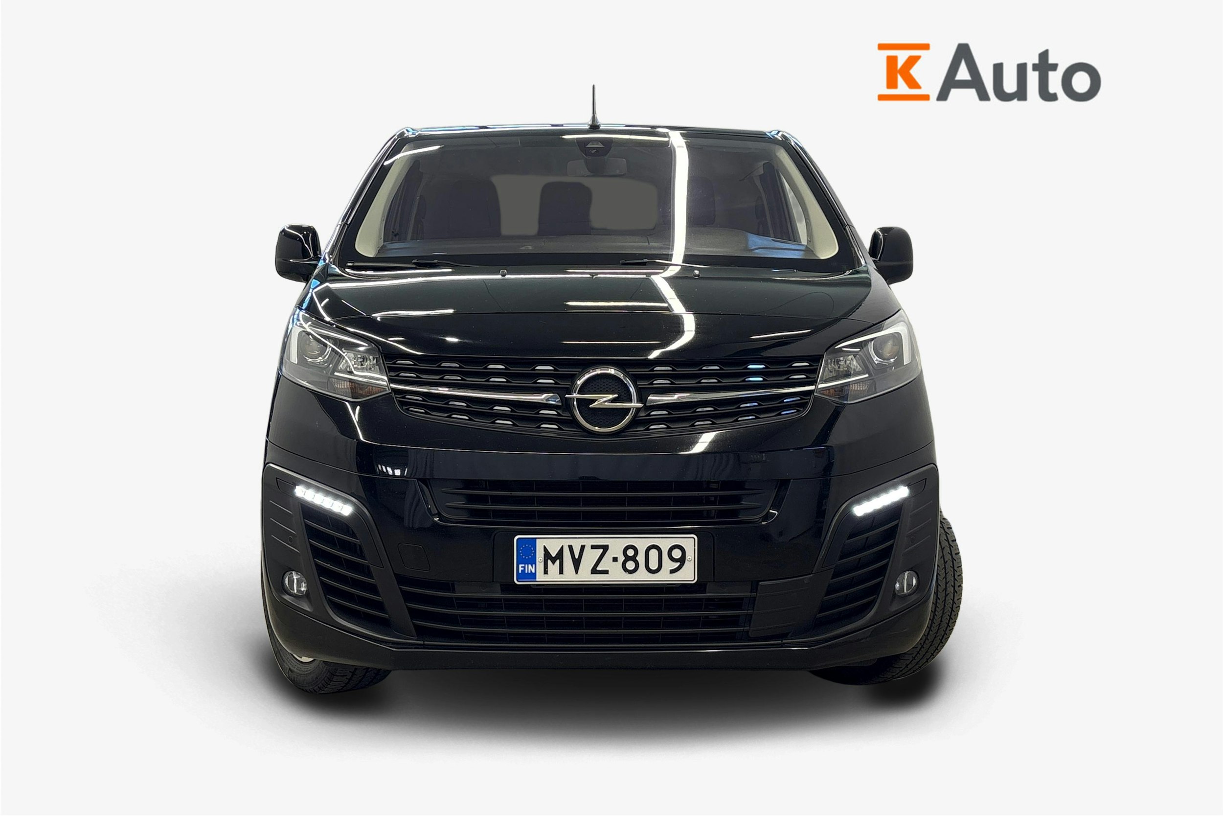 musta Opel Vivaro 2019 kuva 4.