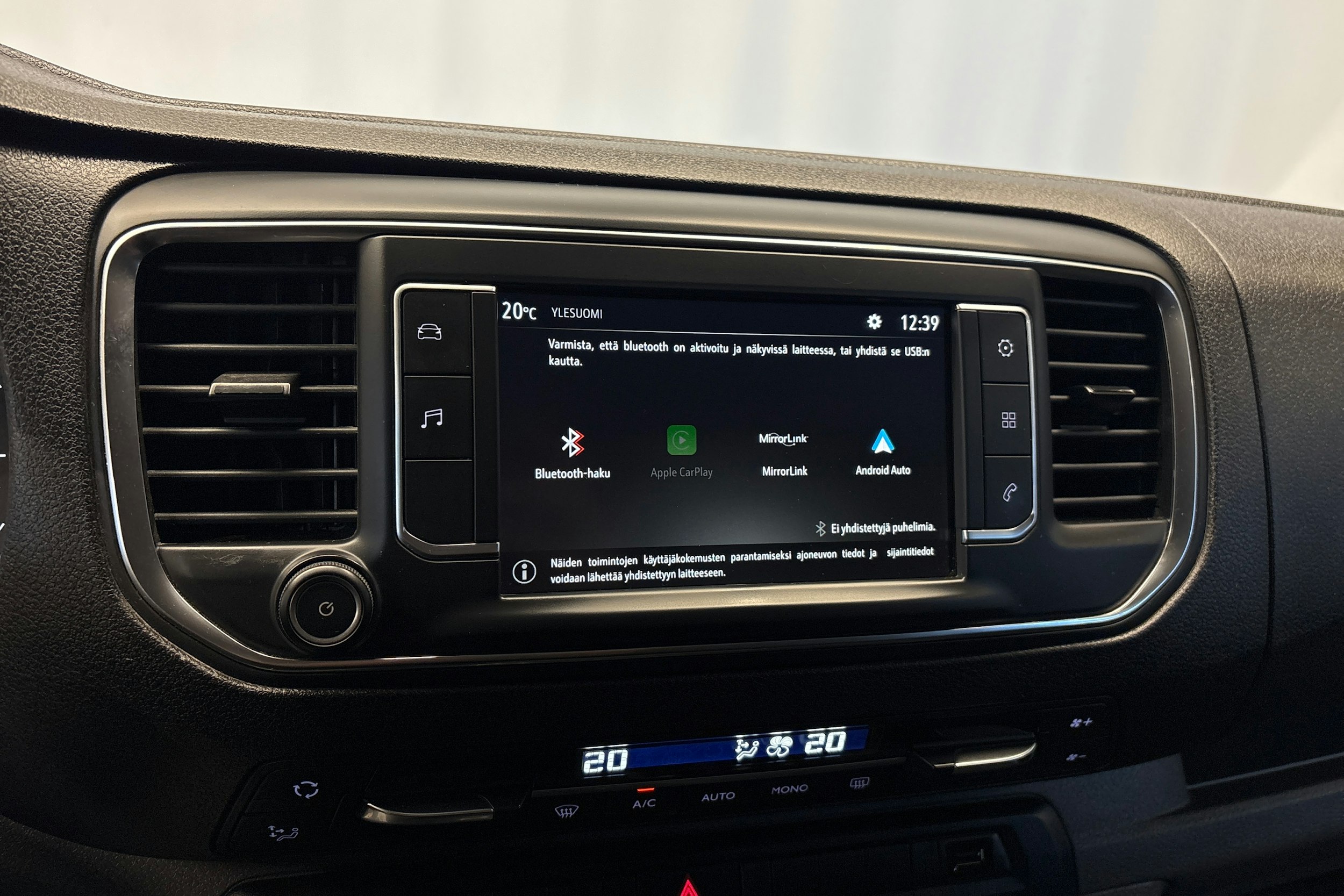 musta Opel Vivaro 2019 kuva 21.