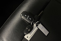 musta Opel Vivaro 2019 kuva 24.