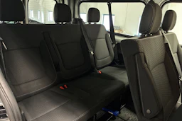 harmaa Opel Vivaro 2019 kuva 10.