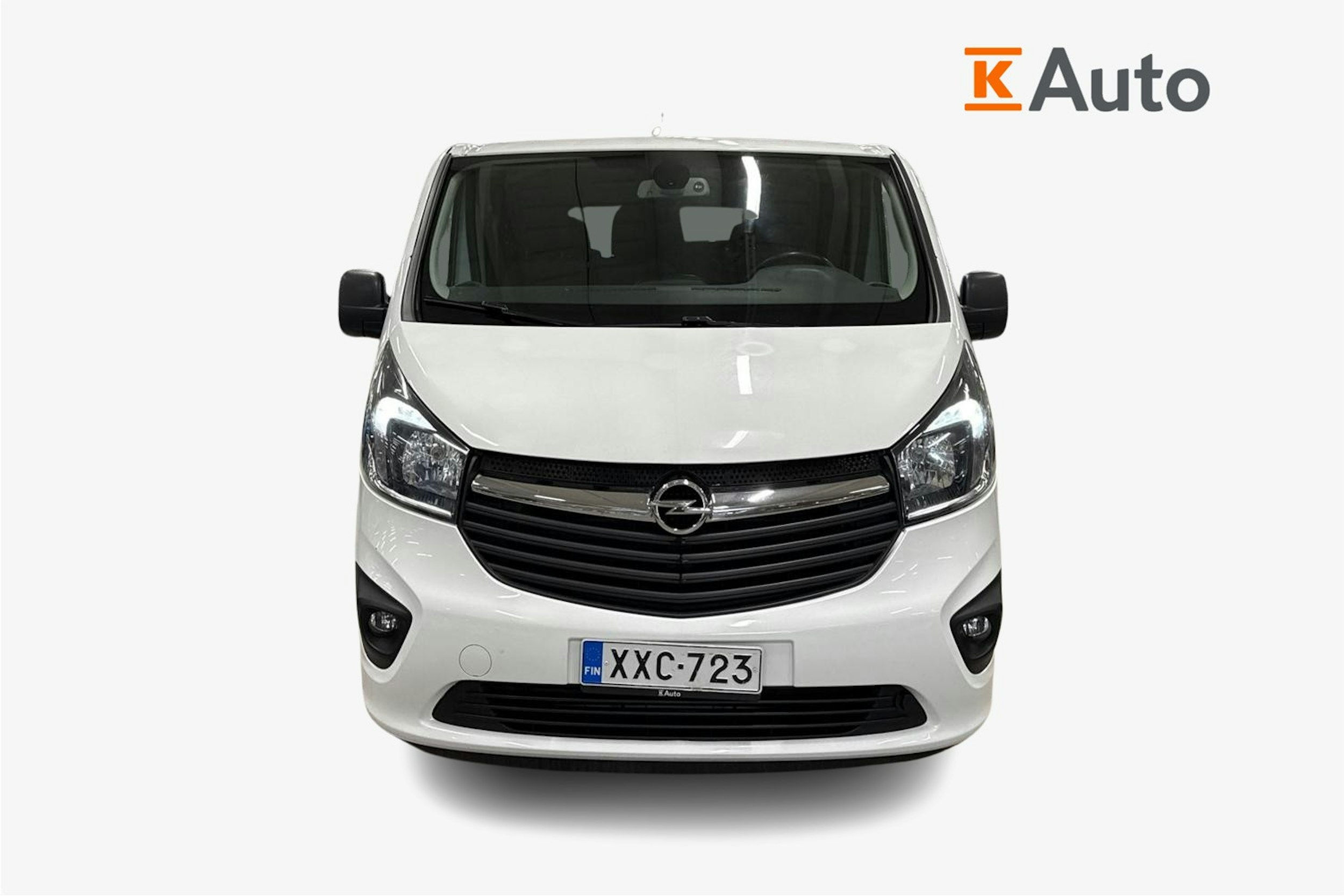 valkoinen Opel Vivaro 2019 kuva 5.