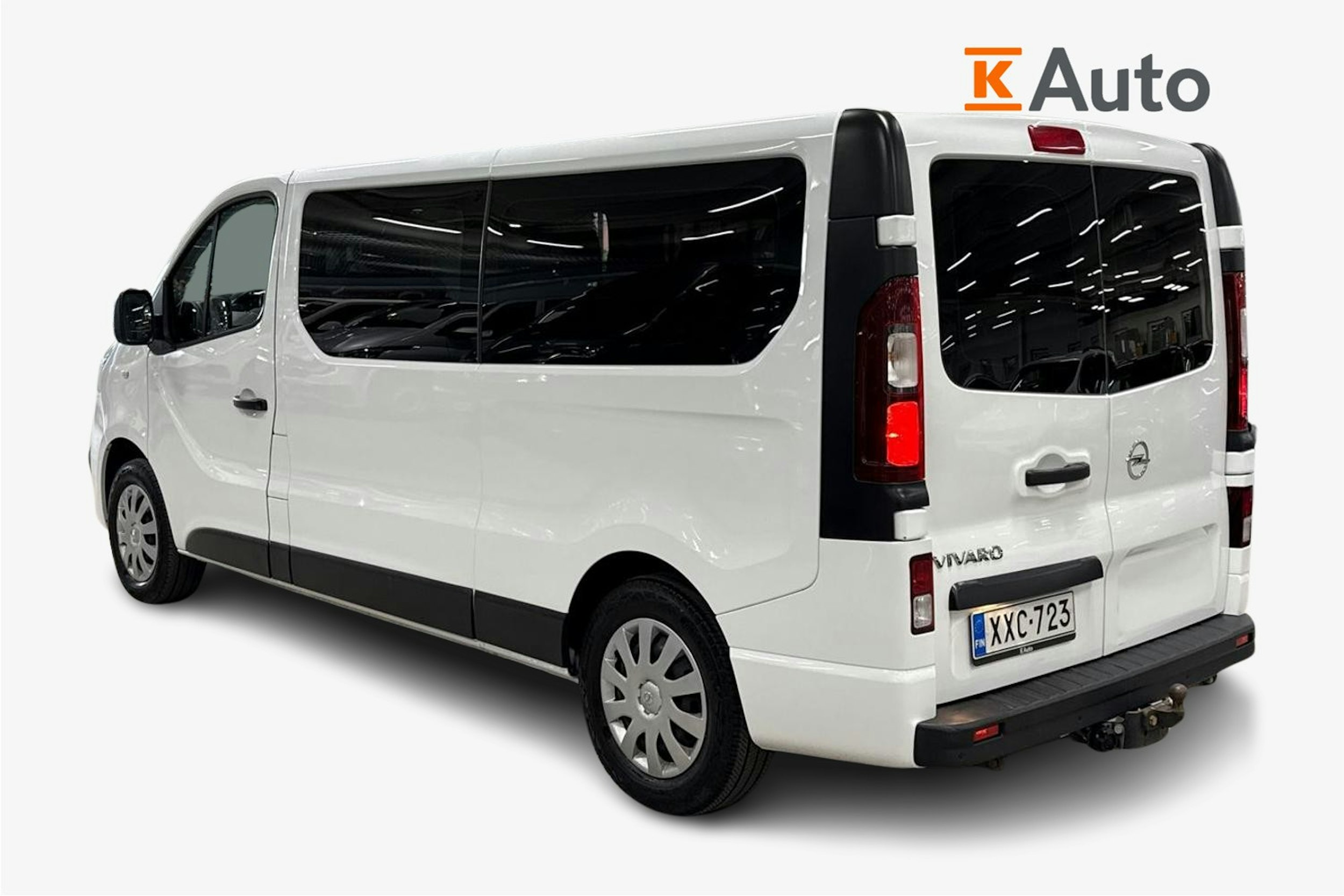 valkoinen Opel Vivaro 2019 kuva 6.