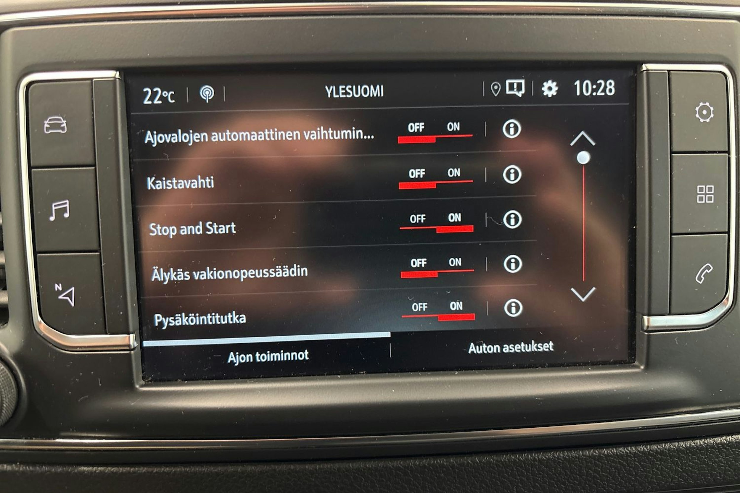 harmaa Opel Vivaro 2020 kuva 18.