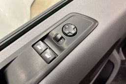 harmaa Opel Vivaro 2020 kuva 23.