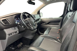 harmaa Opel Vivaro 2020 kuva 8.