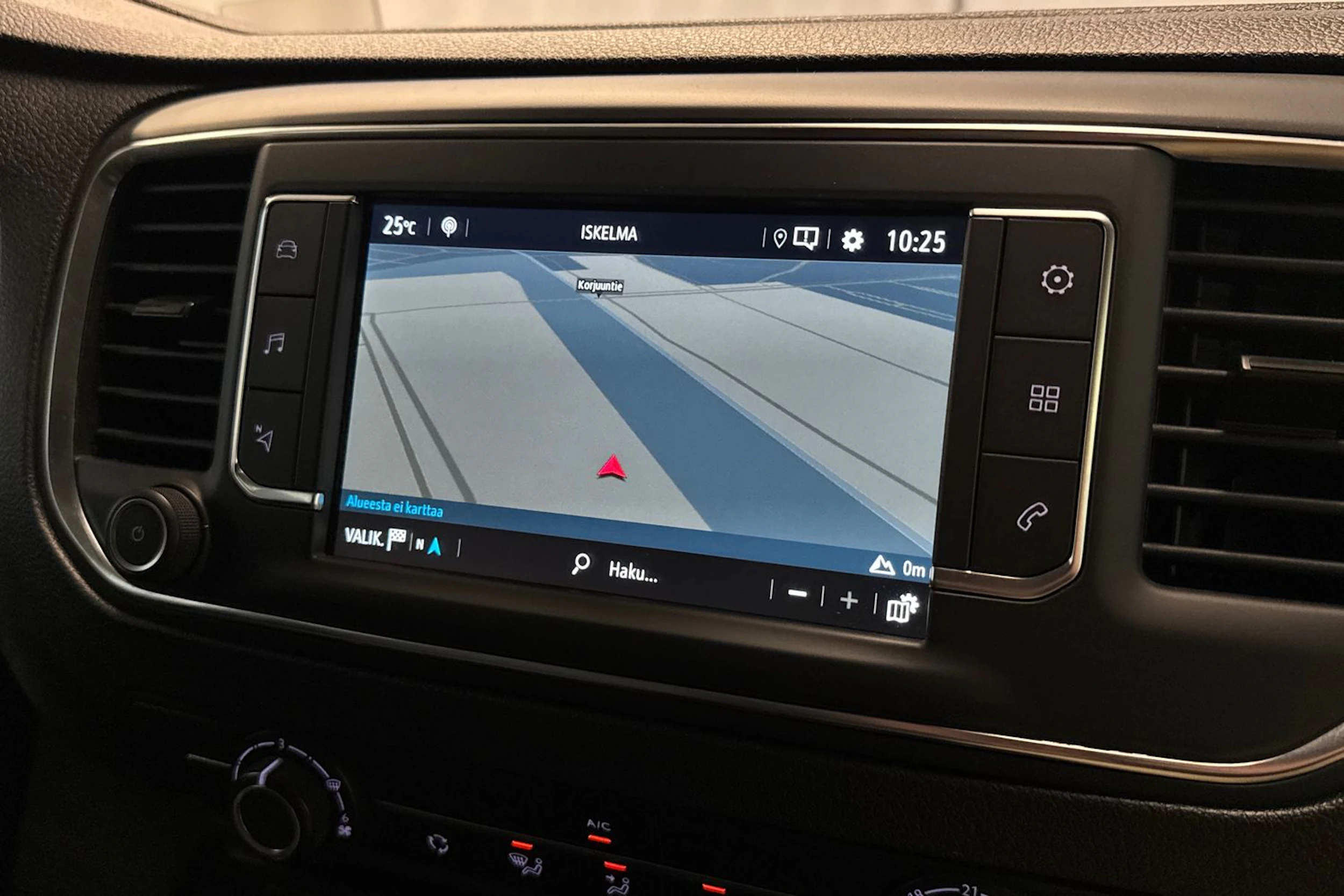 harmaa Opel Vivaro 2020 kuva 19.