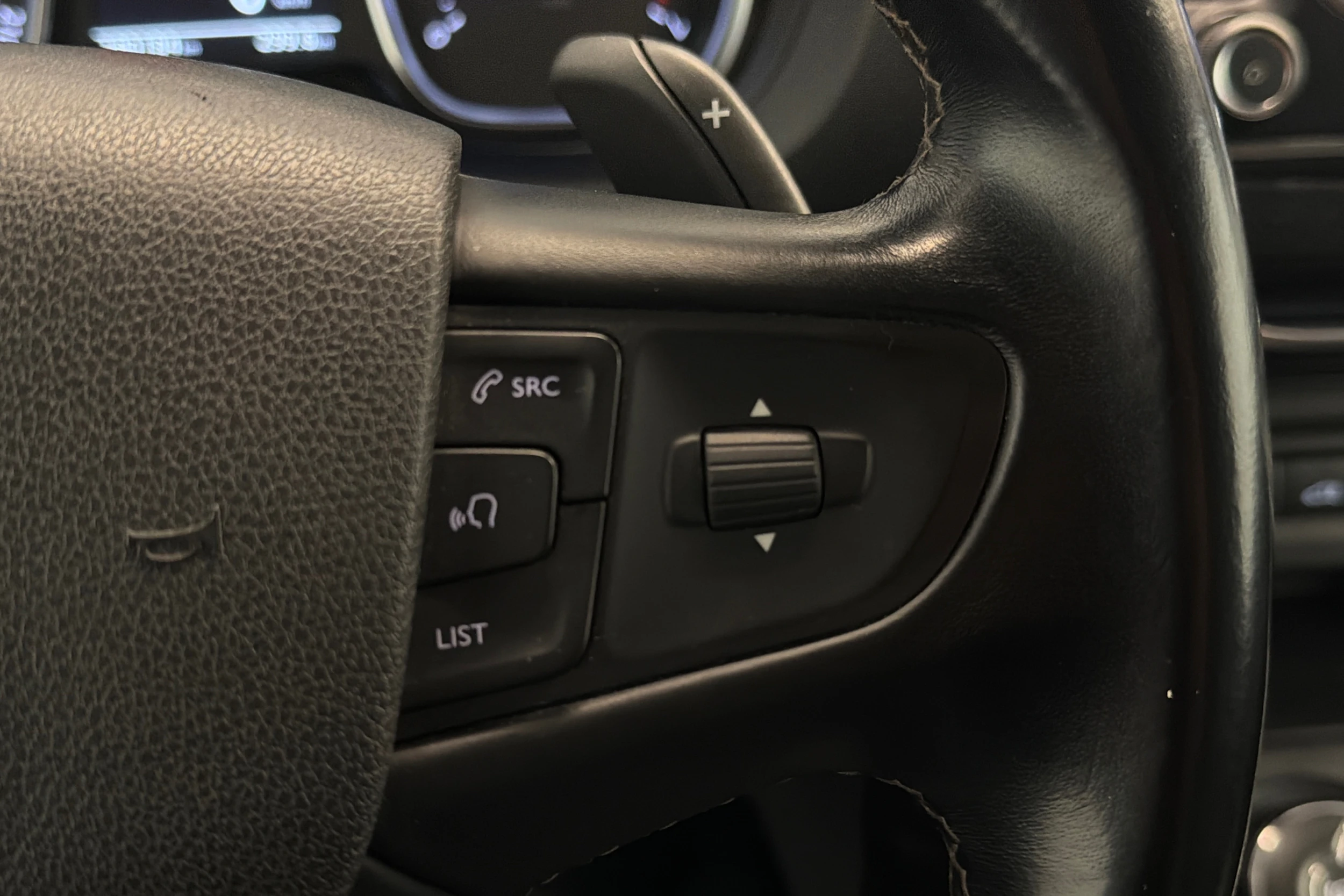 harmaa Opel Vivaro 2020 kuva 13.