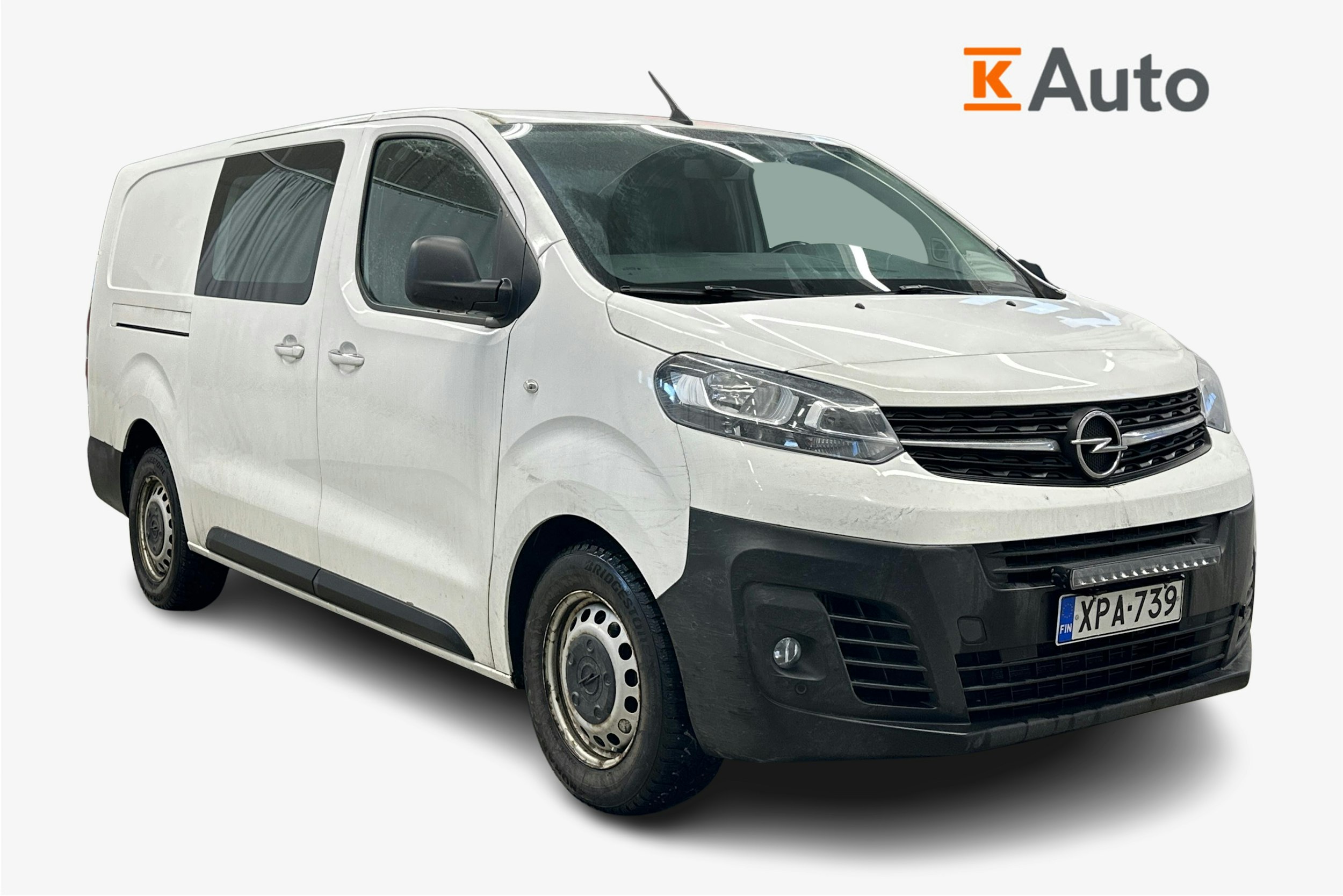 valkoinen Opel Vivaro 2020 kuva 1.