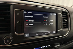 valkoinen Opel Vivaro 2020 kuva 16.