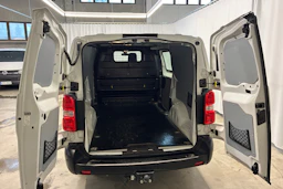 valkoinen Opel Vivaro 2020 kuva 22.