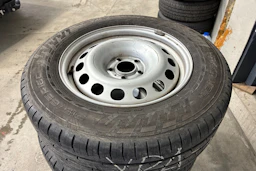 valkoinen Opel Vivaro 2020 kuva 27.