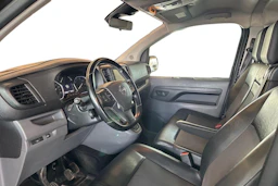 musta Opel Vivaro 2021 kuva 3.