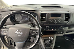 Valkoinen Opel VIVARO 2021 kuva 9.