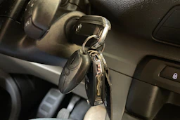 valkoinen Opel Vivaro 2022 kuva 26.