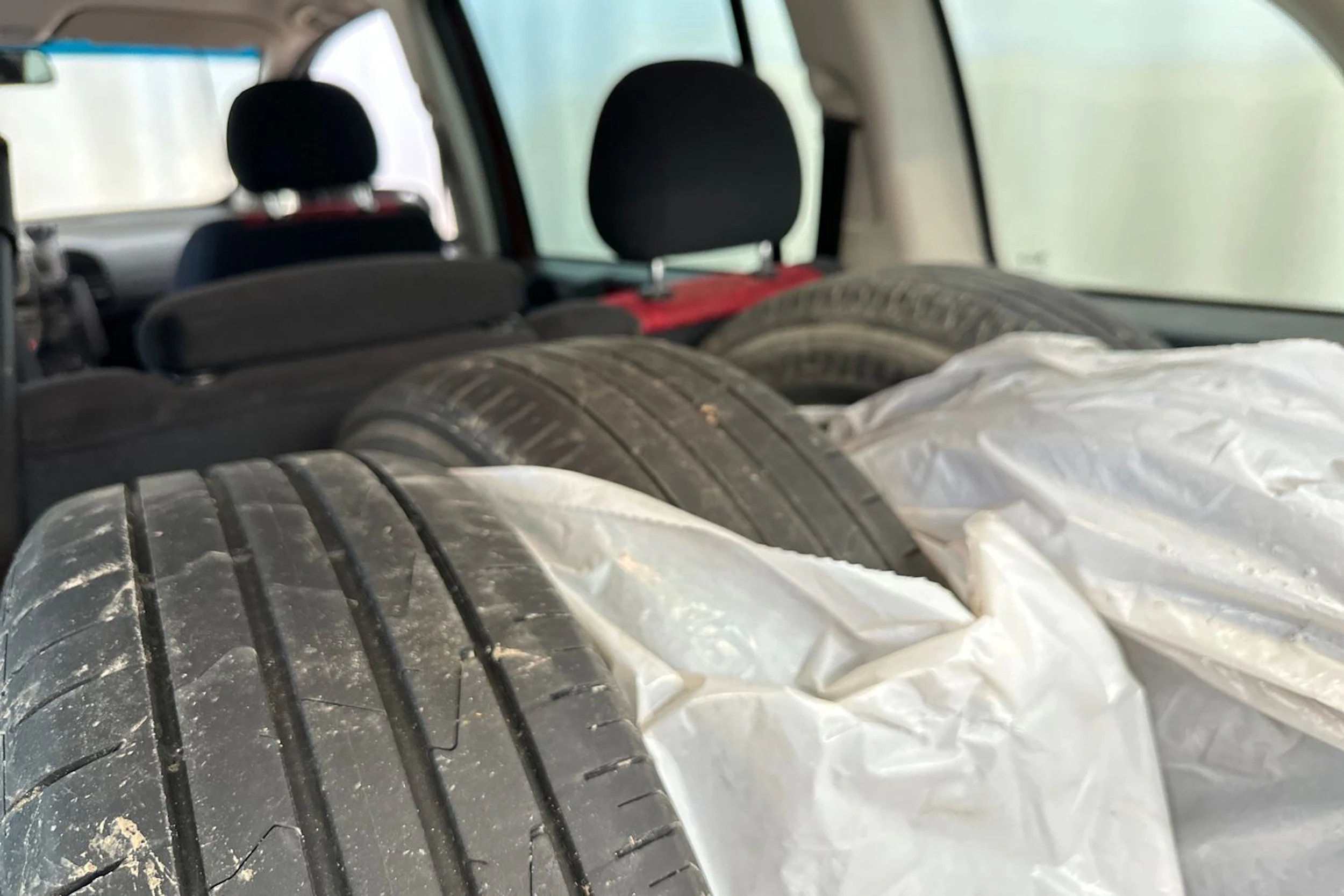 punainen Opel Zafira 2001 kuva 28.