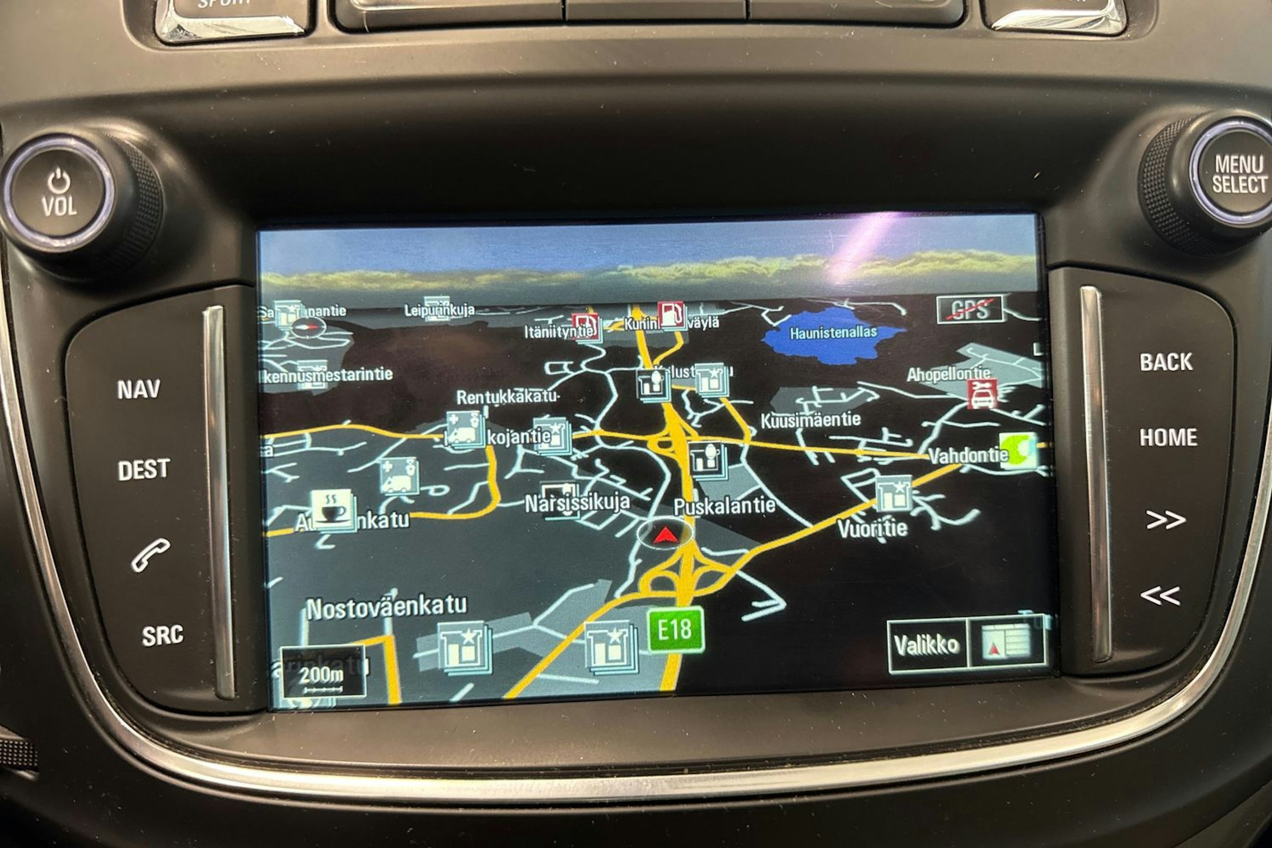 ruskea (beige) Opel Zafira 2017 kuva 12.