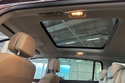 ruskea (beige) Opel Zafira 2017 kuva 20.