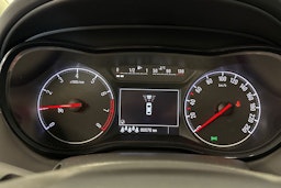 valkoinen Opel Zafira 2017 kuva 16.