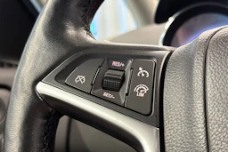 harmaa Opel Zafira Tourer 2013 kuva 22.