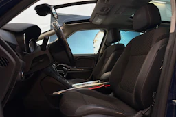 sininen Opel Zafira Tourer 2015 kuva 11.