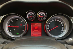 sininen Opel Zafira Tourer 2015 kuva 12.