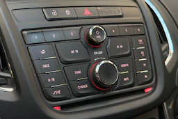 sininen Opel Zafira Tourer 2015 kuva 18.
