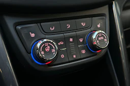 sininen Opel Zafira Tourer 2015 kuva 19.
