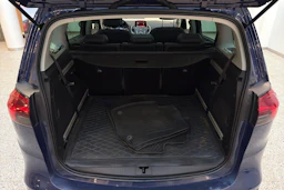 sininen Opel Zafira Tourer 2015 kuva 21.