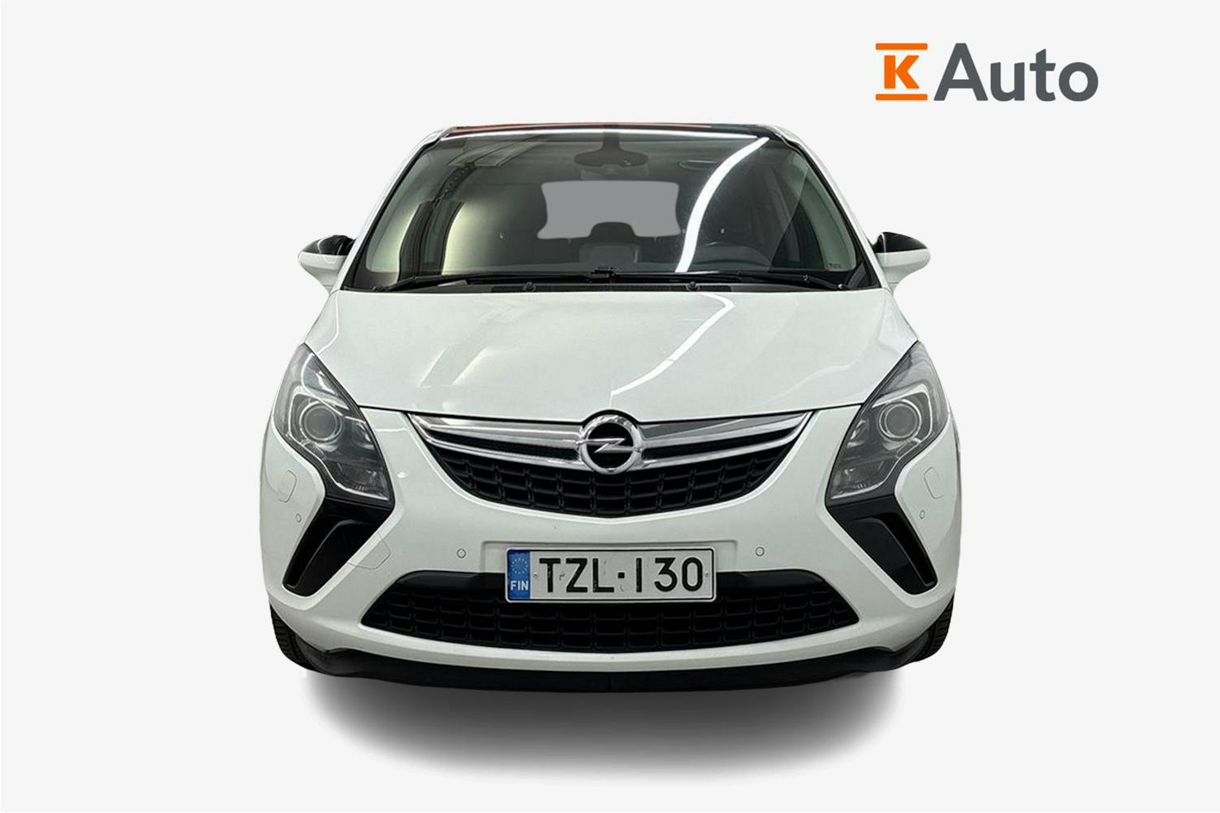 valkoinen Opel Zafira Tourer 2015 kuva 4.