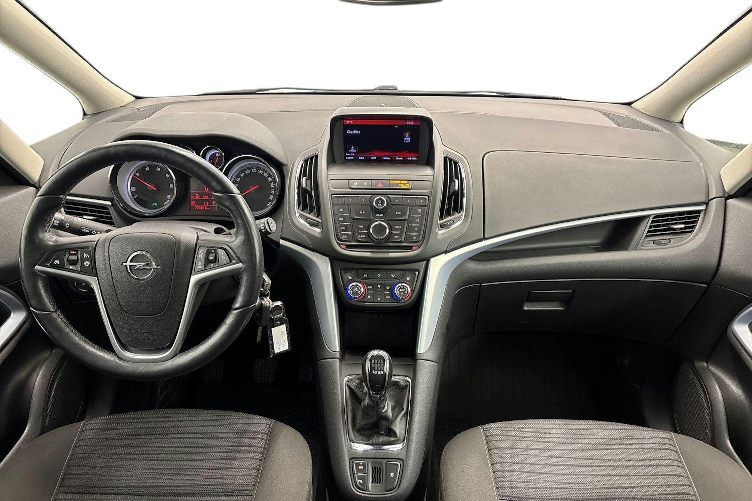 valkoinen Opel Zafira Tourer 2015 kuva 7.